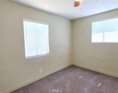13666 Arrow Boulevard - Photo Thumbnail 13