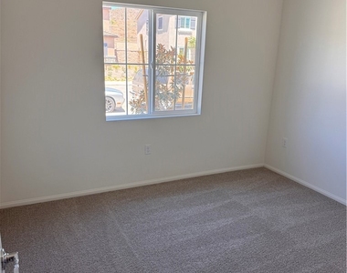 23329 Copa De Oro Court - Photo Thumbnail 6