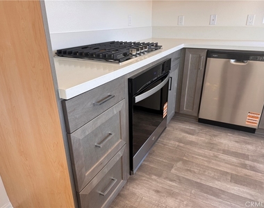23329 Copa De Oro Court - Photo Thumbnail 11