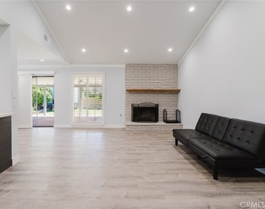 43724 Secure Place - Photo Thumbnail 13