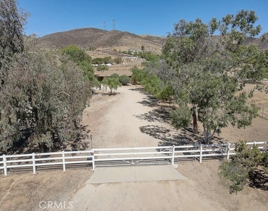 35502 Voss Road - Photo Thumbnail 8