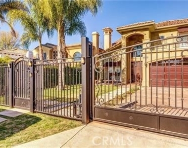 14739 Hesby - Photo Thumbnail 1