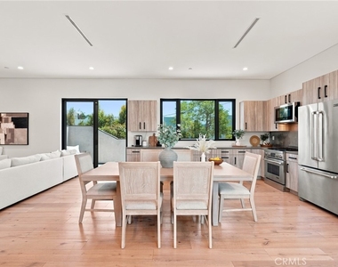425 N Alfred - Photo Thumbnail 7