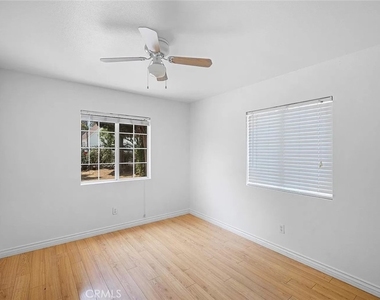 14012 Sayre Street - Photo Thumbnail 9