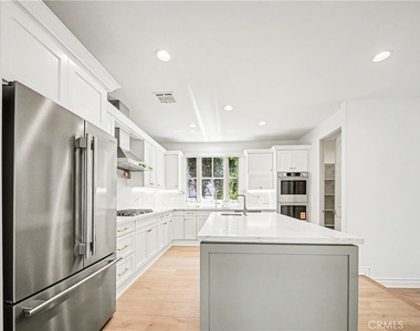 3907 Peartree - Photo Thumbnail 10