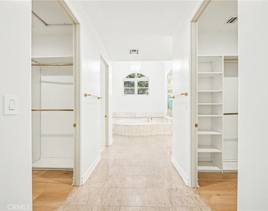 3907 Peartree - Photo Thumbnail 19