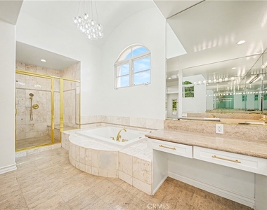 3907 Peartree - Photo Thumbnail 22