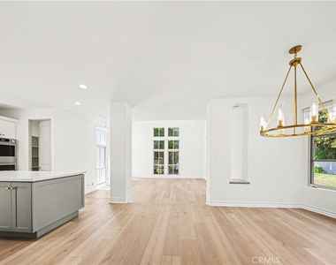 3907 Peartree - Photo Thumbnail 7