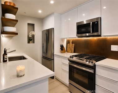 7320 Hawthorn - Photo Thumbnail 4