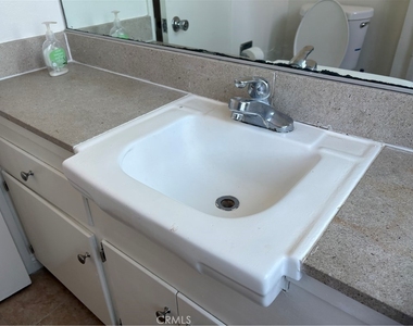 1424 W 170th Street - Photo Thumbnail 8