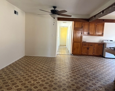 1424 W 170th Street - Photo Thumbnail 2