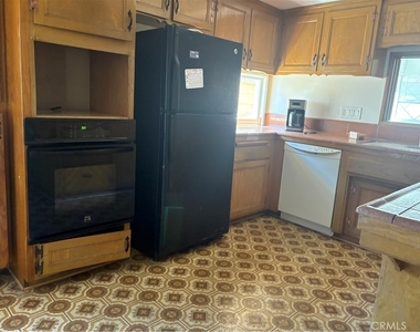 1424 W 170th Street - Photo Thumbnail 4