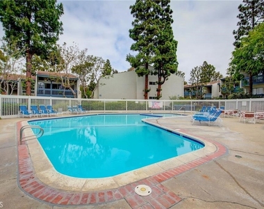 824 Camino Real - Photo Thumbnail 31
