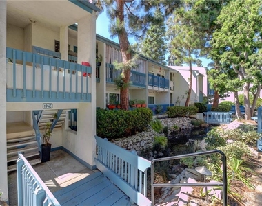 824 Camino Real - Photo Thumbnail 21