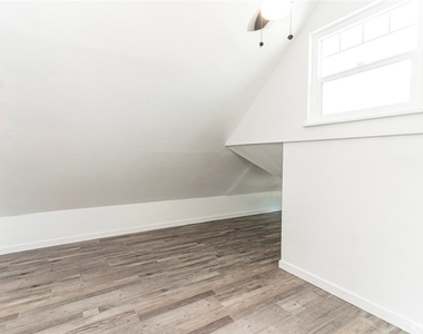 6741 Newlin Avenue - Photo Thumbnail 6