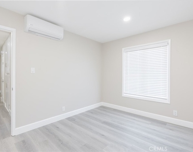 1344 W Vesta - Photo Thumbnail 16