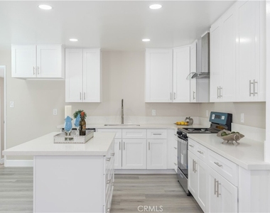 1344 W Vesta - Photo Thumbnail 1