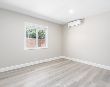 1344 W Vesta - Photo Thumbnail 8