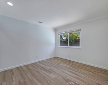 3132 E Locust Avenue - Photo Thumbnail 20