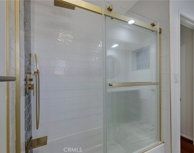 3132 E Locust Avenue - Photo Thumbnail 23