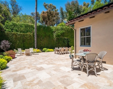 2225 Via Fernandez - Photo Thumbnail 20