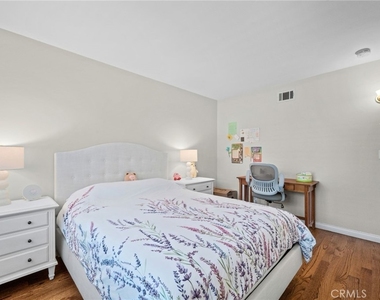 2225 Via Fernandez - Photo Thumbnail 13
