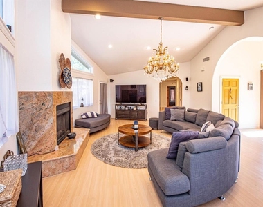 2715 S Centre City Parkway - Photo Thumbnail 65