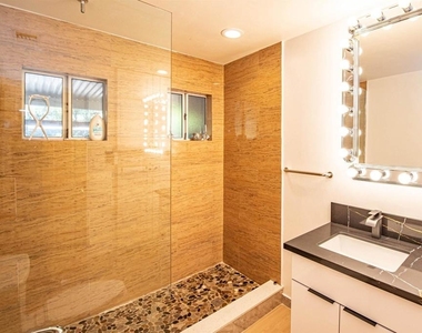 2715 S Centre City Parkway - Photo Thumbnail 40