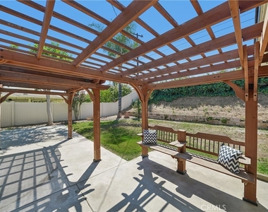 1031 Fletcher Avenue - Photo Thumbnail 24