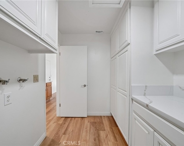 1031 Fletcher Avenue - Photo Thumbnail 20