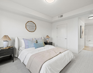 629 Traction Avenue - Photo Thumbnail 7