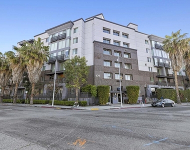 629 Traction Avenue - Photo Thumbnail 16