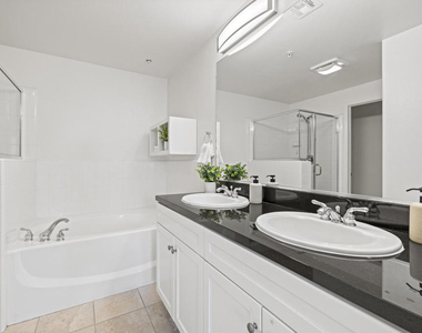 629 Traction Avenue - Photo Thumbnail 6