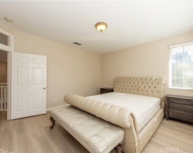 17 Brockton - Photo Thumbnail 22
