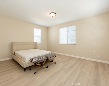 17 Brockton - Photo Thumbnail 19
