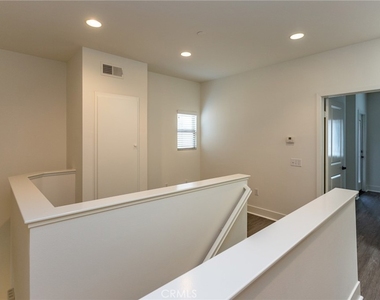 20402 Santa Ana Avenue - Photo Thumbnail 16
