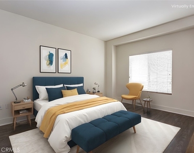 20402 Santa Ana Avenue - Photo Thumbnail 6