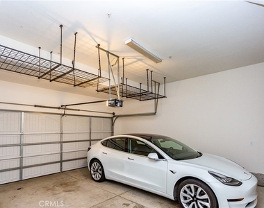 20402 Santa Ana Avenue - Photo Thumbnail 7
