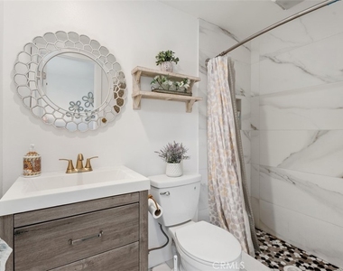 25552 Mackenzie Street - Photo Thumbnail 21