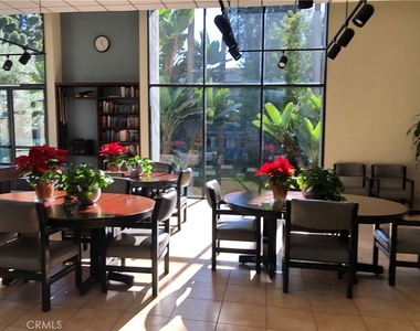 552 N Bellflower Boulevard - Photo Thumbnail 36
