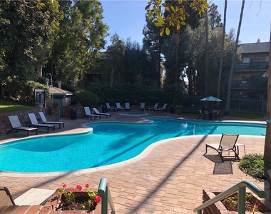 552 N Bellflower Boulevard - Photo Thumbnail 26