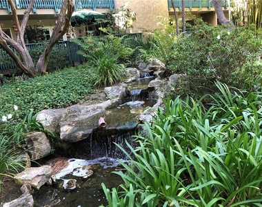 552 N Bellflower Boulevard - Photo Thumbnail 39