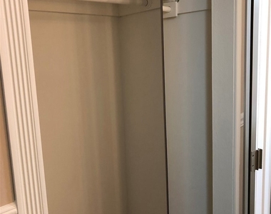 552 N Bellflower Boulevard - Photo Thumbnail 7