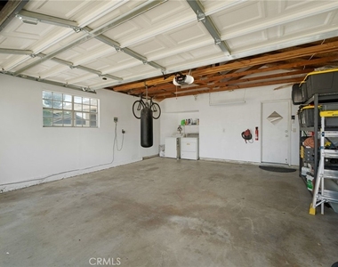 15957 Randall - Photo Thumbnail 19