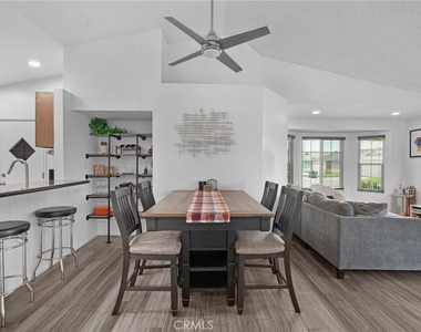 15957 Randall - Photo Thumbnail 6