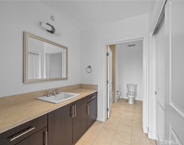 402 Rockefeller - Photo Thumbnail 14