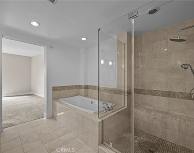 402 Rockefeller - Photo Thumbnail 20