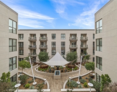 402 Rockefeller - Photo Thumbnail 24