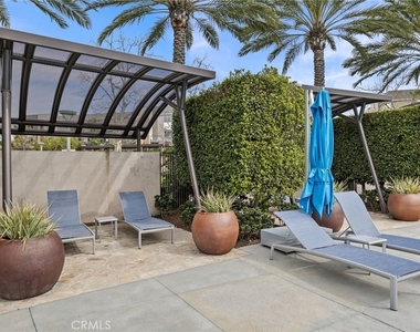 402 Rockefeller - Photo Thumbnail 42