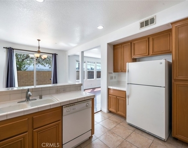 4544 Filson Street - Photo Thumbnail 7